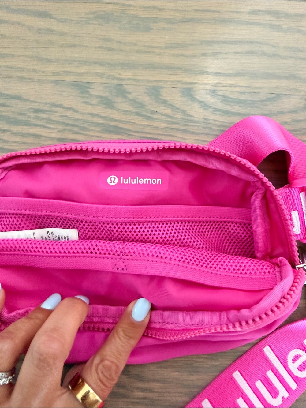 lululemon Bright Pink Everywhere Belt Bag with Logo Strap - Picture 6 of 9